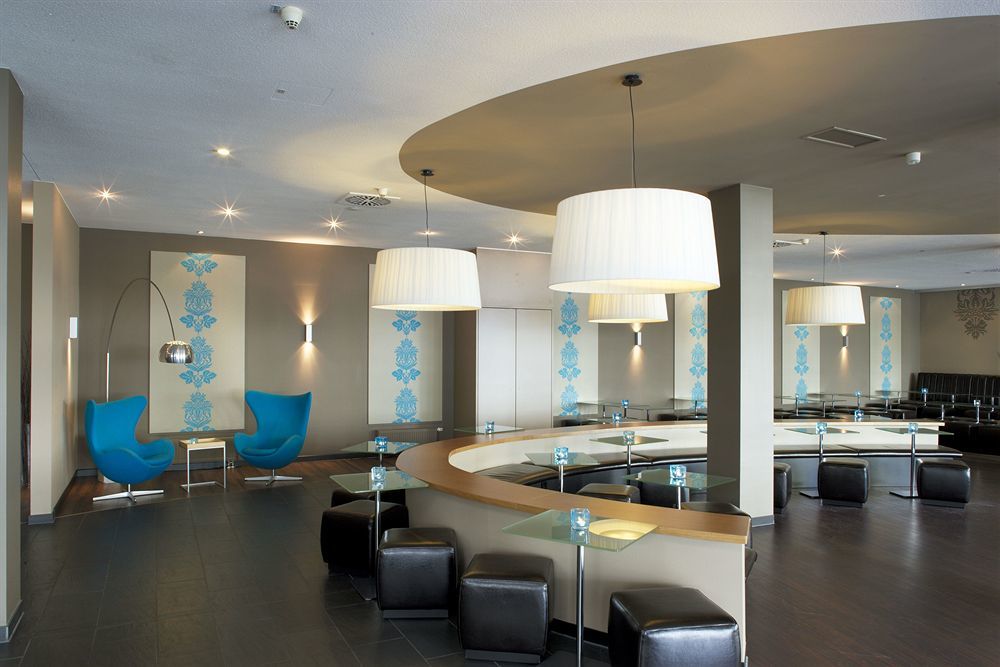 Motel One Frankfurt Airport Frankfurt am Main Eksteriør billede